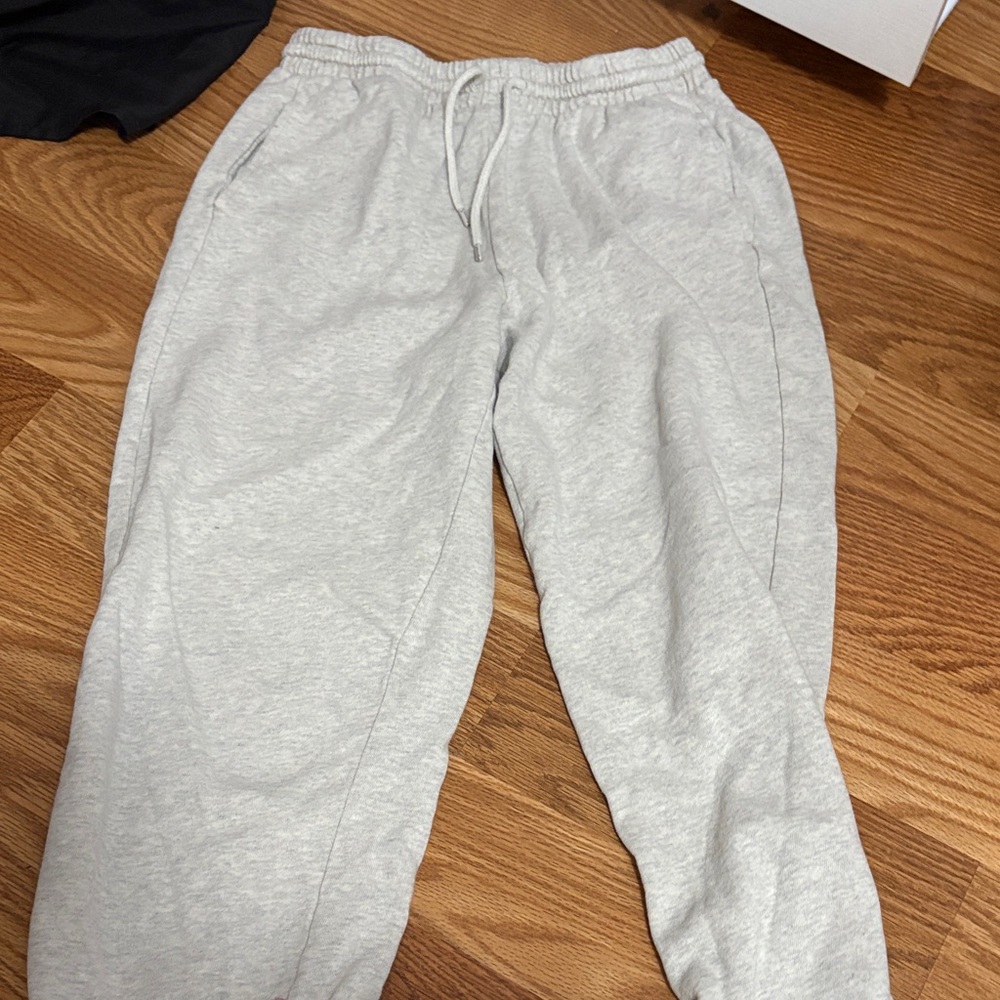 Old Navy Light Gray Fleece Pants